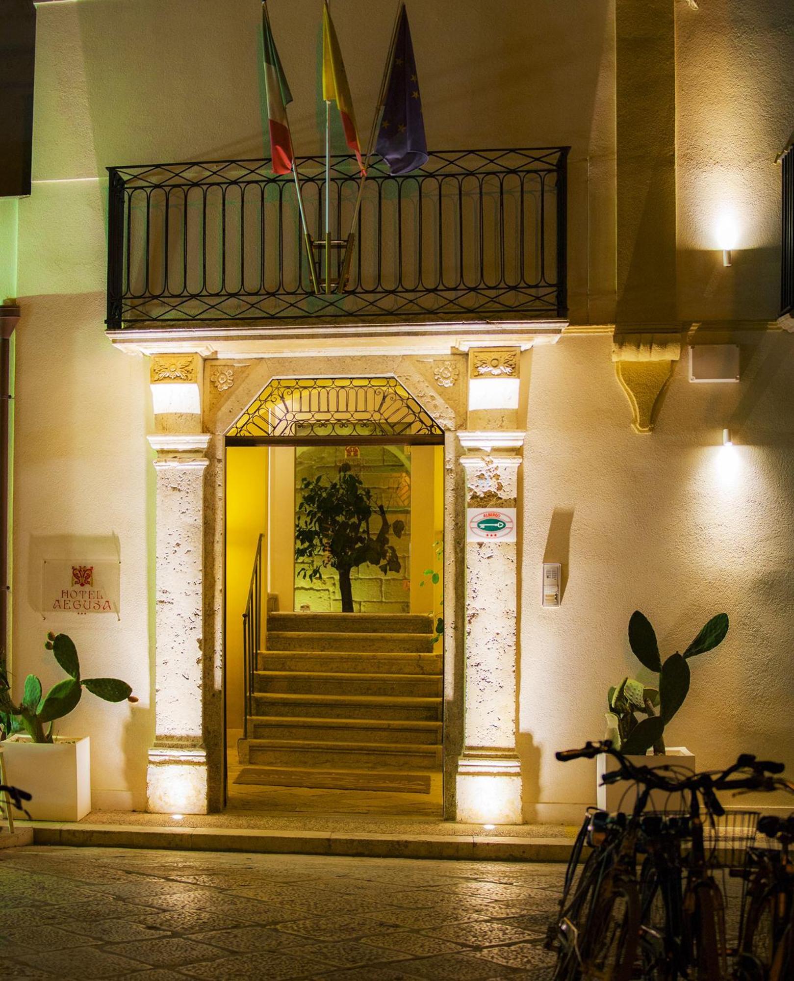 Aegusa Hotel Favignana Eksteriør bilde